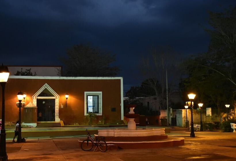 هتل Casa Valladolid Boutique