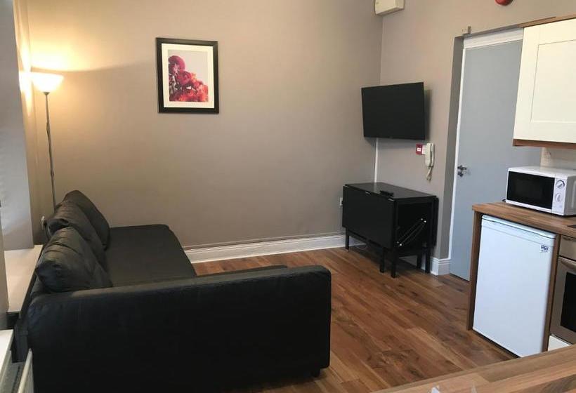 فندق Oakbrooke At Botanic