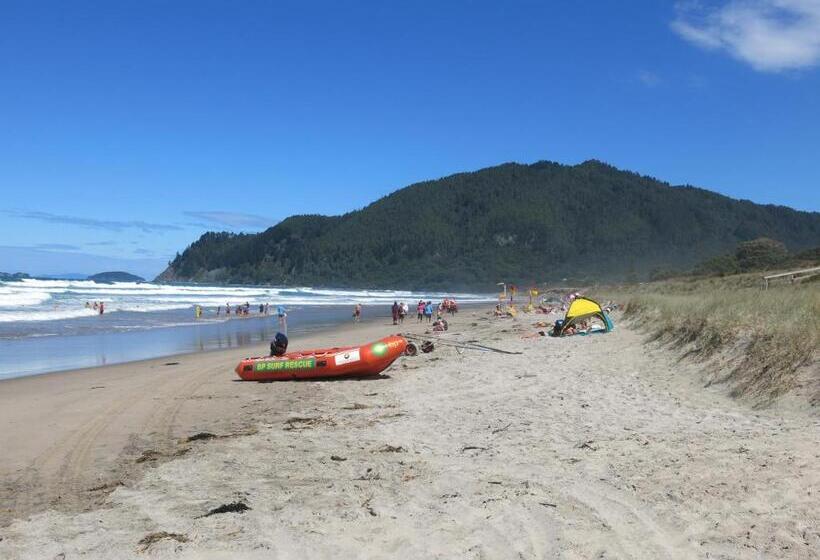 호텔 Ocean Breeze Resort Pauanui