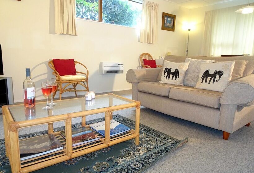 בית מלון כפרי Smokebush Cottage With Wifi