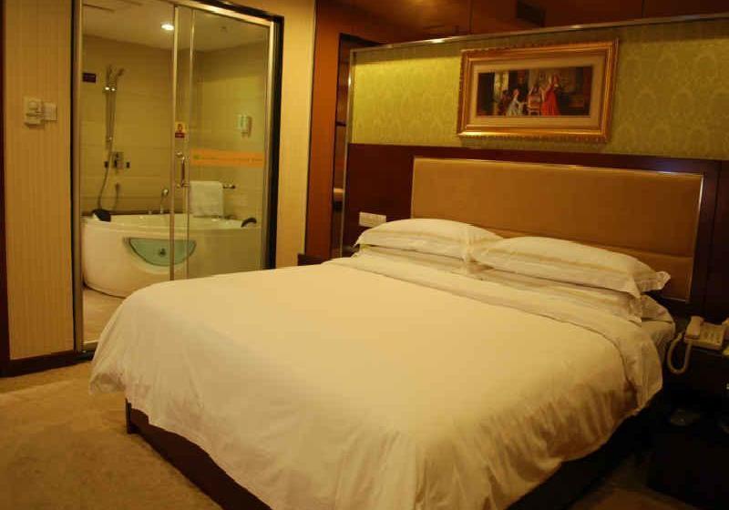 Отель Vienna  5.0 Qingyuan City Plaza Lianjiang Road