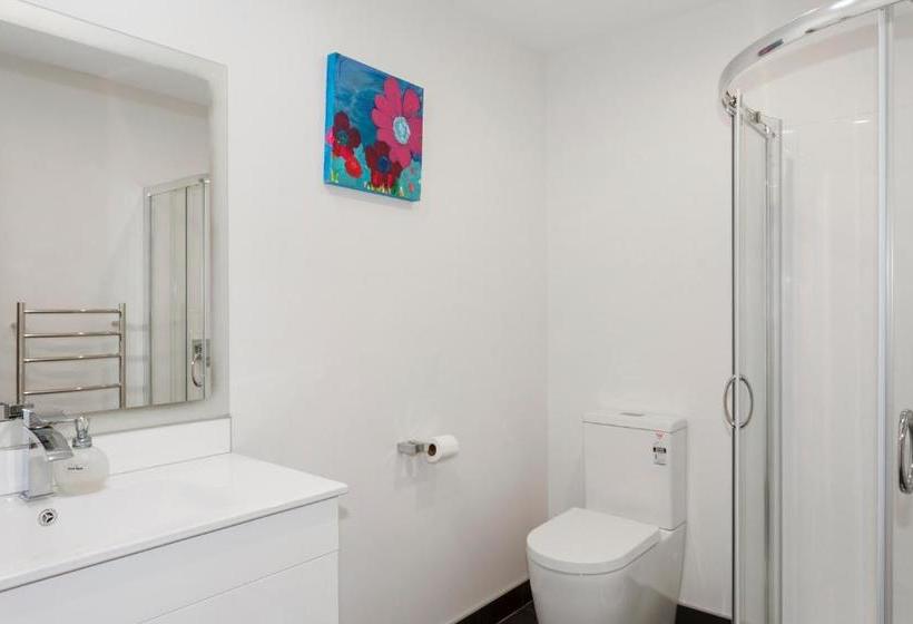 هتل City Central New Townhouse