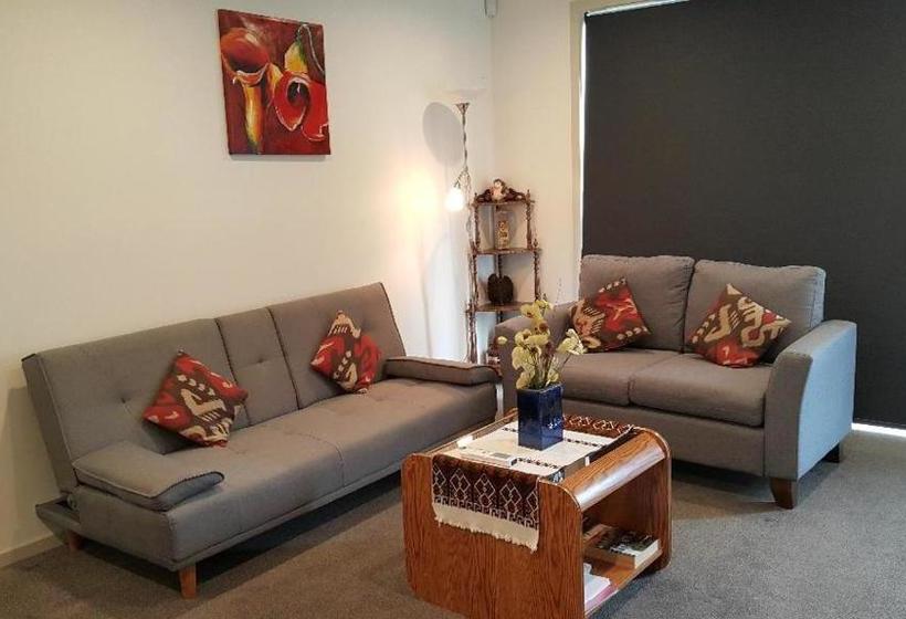 هتل City Central New Townhouse