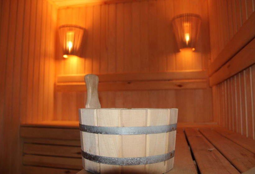 فندق Guest House On Muezerskaya