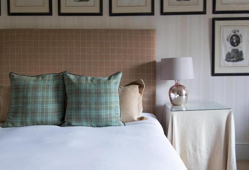 فندق King John Inn