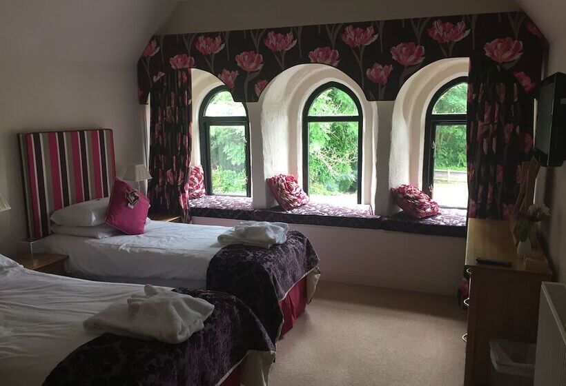 فندق Newton Hall Guest House
