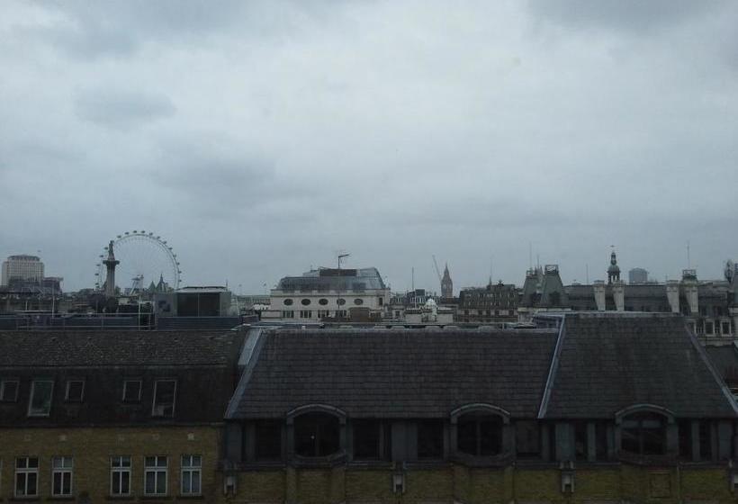 هتل Piccadilly Holiday Apartment