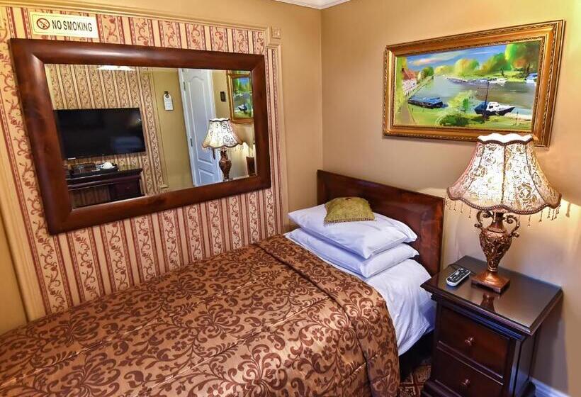 בית מלון כפרי Riverside Inn