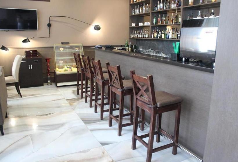 فندق Vladikavkaz