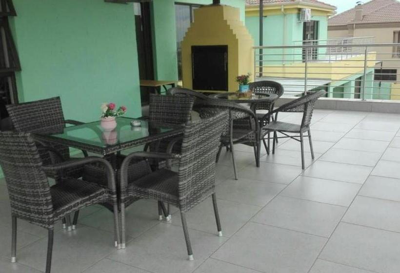 酒店 Estoby Executive Guest House