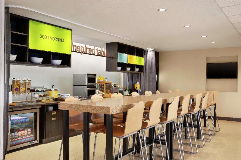 هتل Home2 Suites By Hilton Elko
