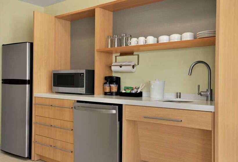 هتل Home2 Suites By Hilton Elko