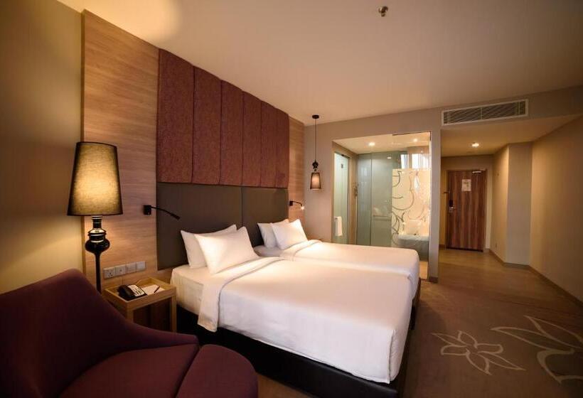 هتل Mercure Selangor Selayang