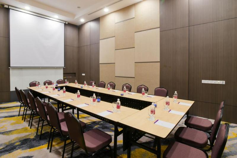 هتل Mercure Selangor Selayang