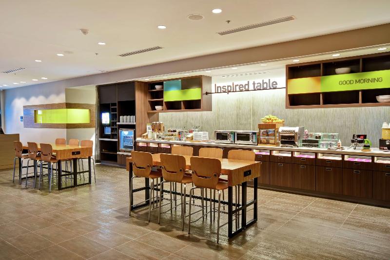 هتل Home2 Suites By Hilton Walpole Foxboro
