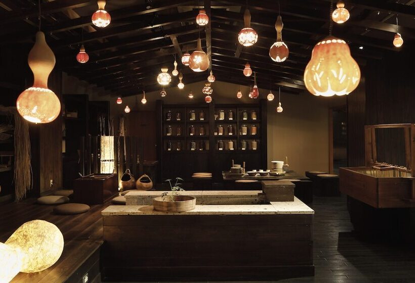 בית מלון כפרי Hoshino Resorts Kai Kawaji