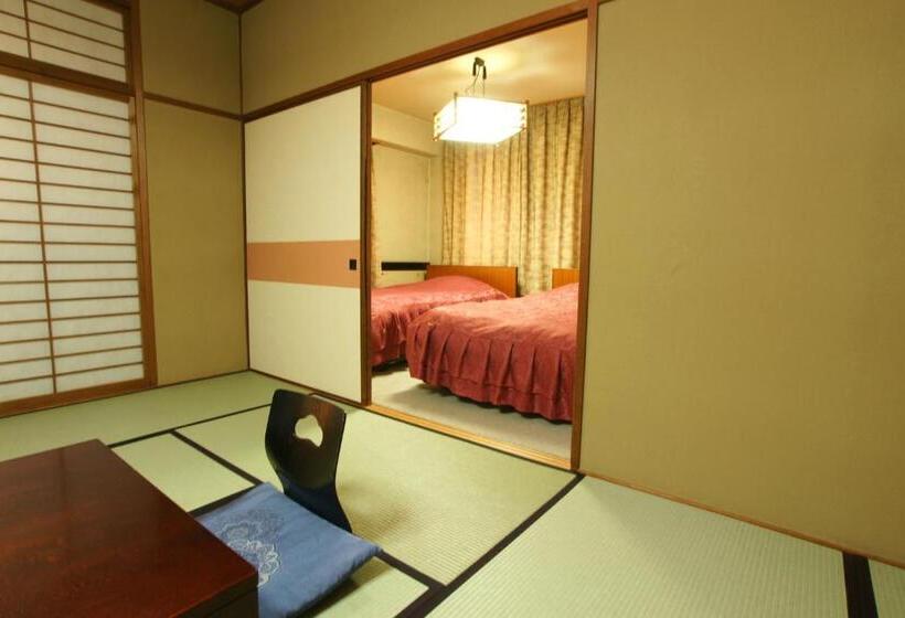 فندق Imakuni Ryokan