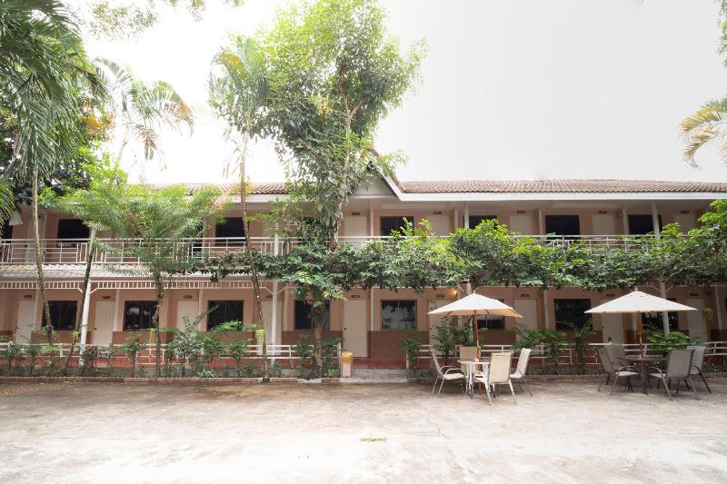 هتل Koh Chang Riverside Resort