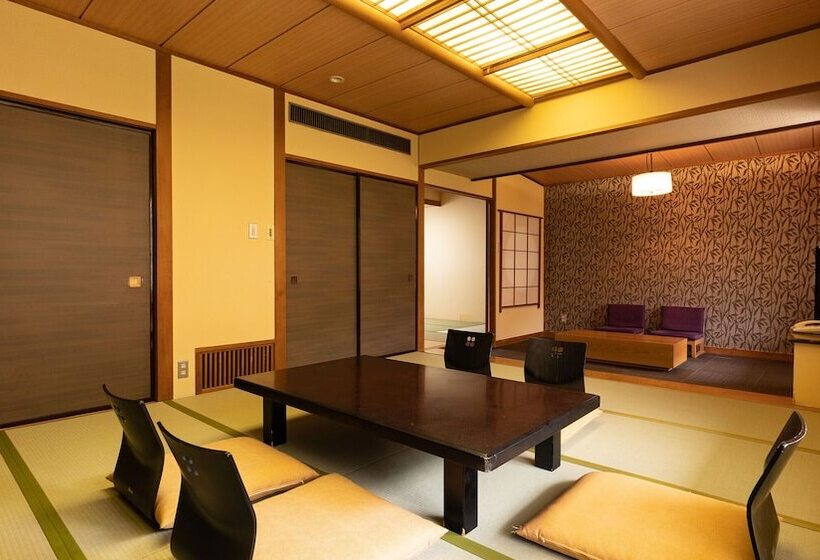 هتل Ooedo Onsen Monogatari Higashiyama Grand