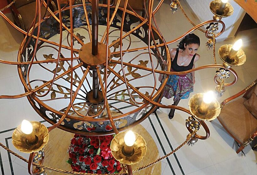 هتل Rincon De Puembo; Bw Signature Collection