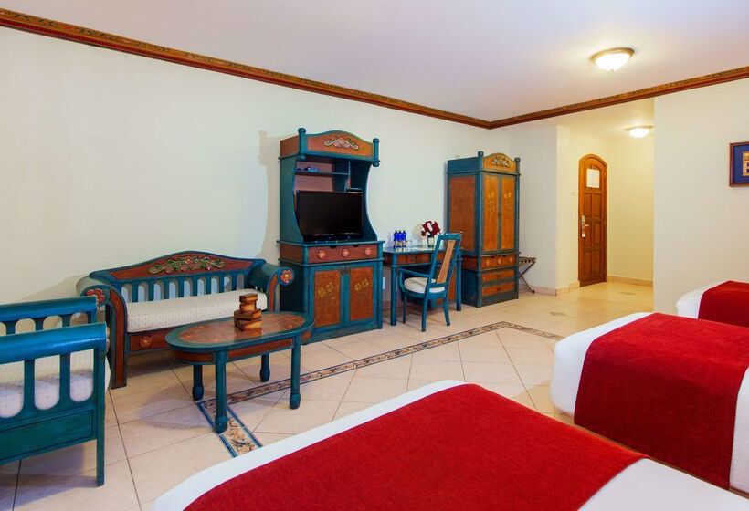 هتل Rincon De Puembo; Bw Signature Collection