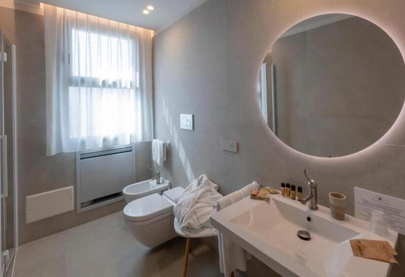 هتل روستایی Borgo Giallonardo Wine Relais