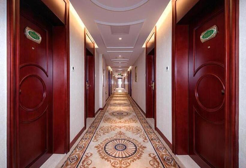 Vienna Hotel Shenzhen Hubei Metro Station