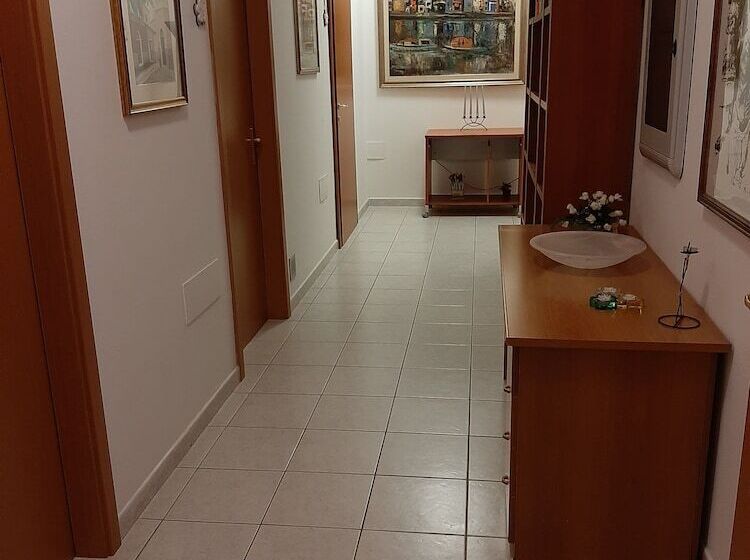 هتل Sassari   Copenaghen House   Zona Ospedale