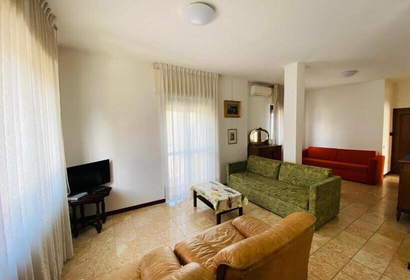 هتل Faber Apartments Residence Style