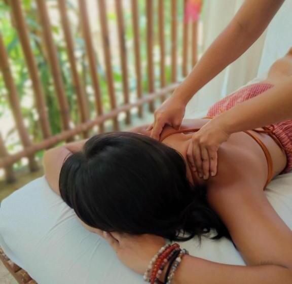 בית מלון כפרי Hannah