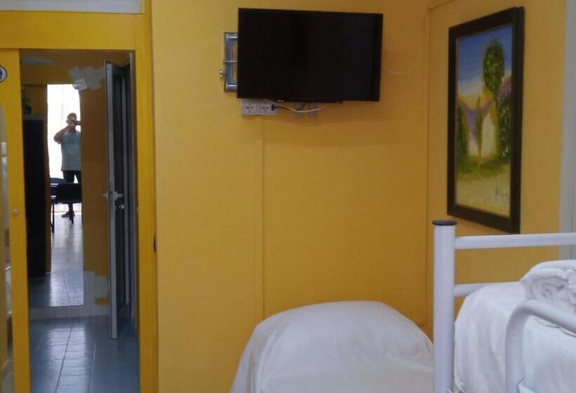 هتل Hostel Le Stanze Del Sogno