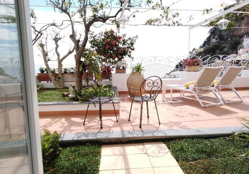 هتل La Bizantina Luxury Villa