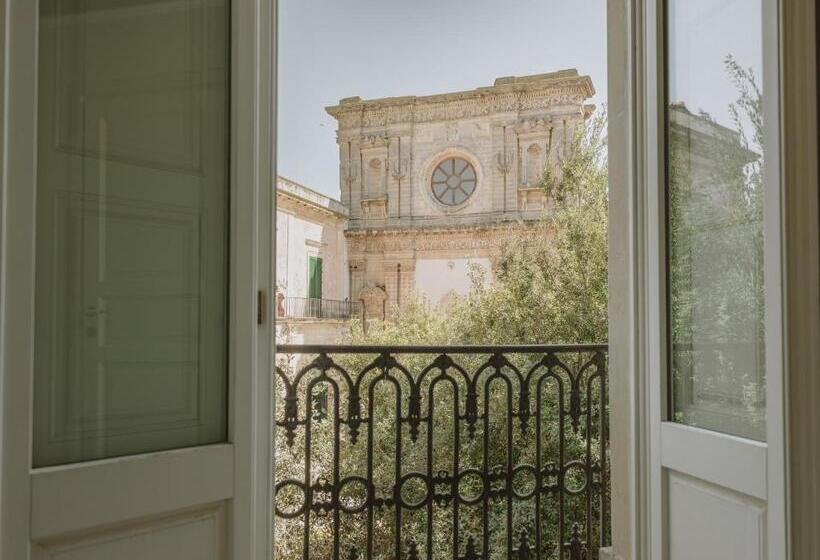 هتل Relais Monastero Santa Teresa  Albergo Diffuso