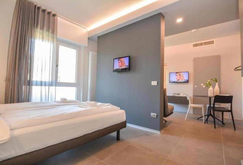 هتل Residence La Porta Del Cuore