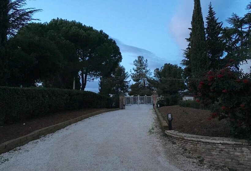 فندق Villa Silvio