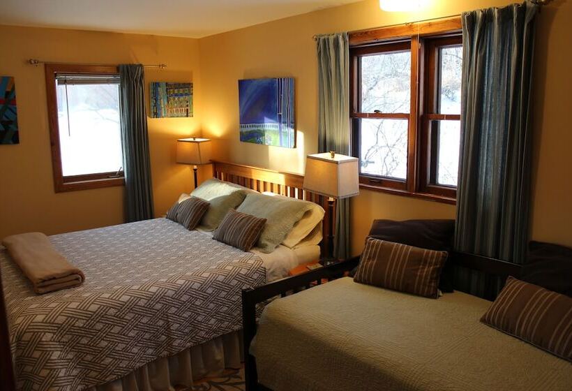 فندق Artha Bed And Breakfast