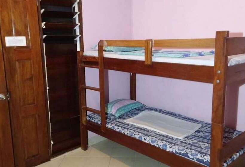 هتل Bluepango Guest House   Hostel