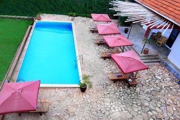 هتل Bon Bini Residence