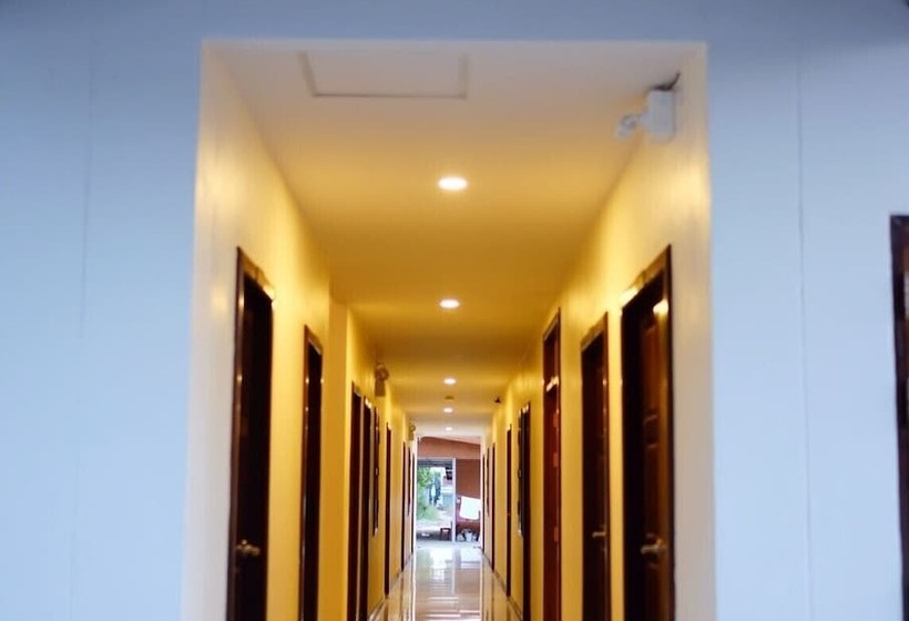 בית מלון כפרי Jitra Resort