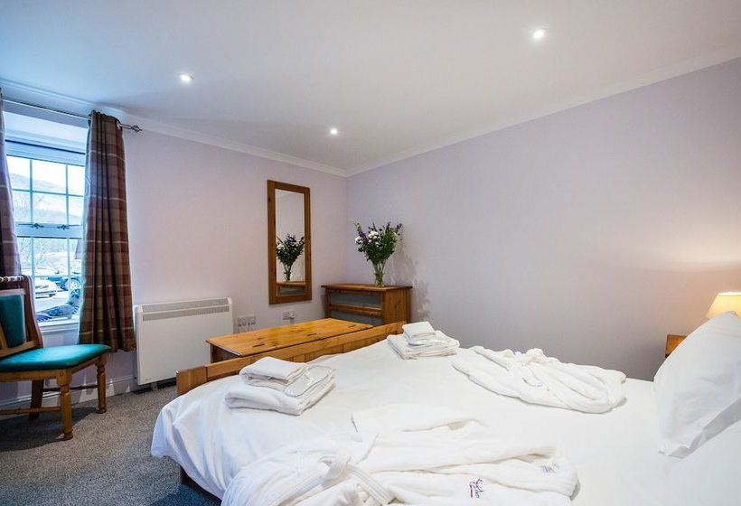 ホテル Merlin Cottage