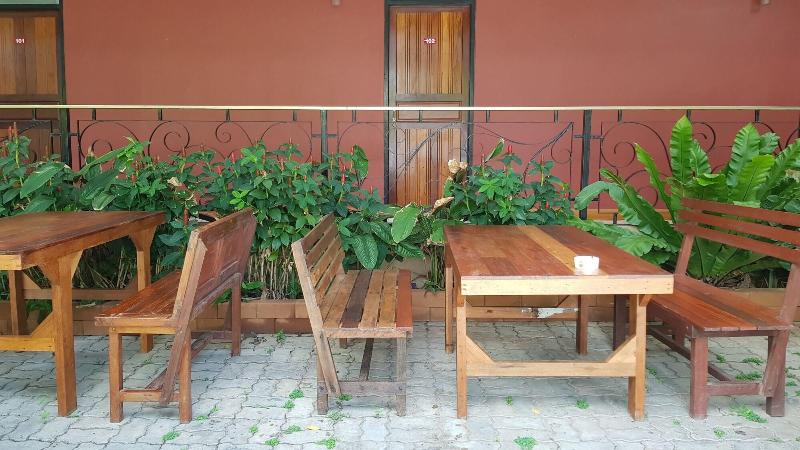 هتل Pakdee House