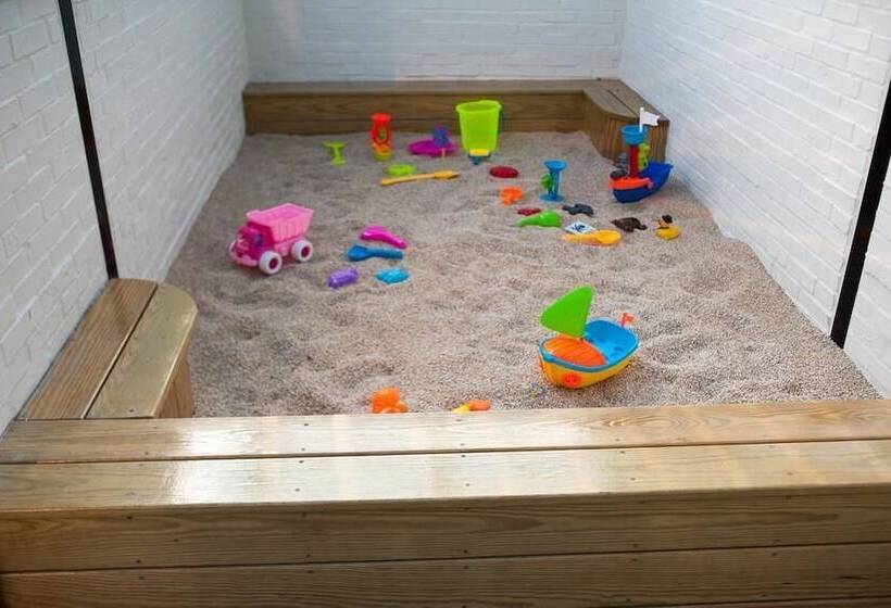 هتل Ericson Kingdom B&b