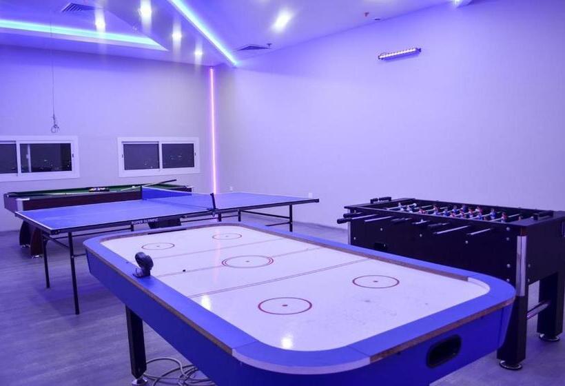 فندق Bram Suites