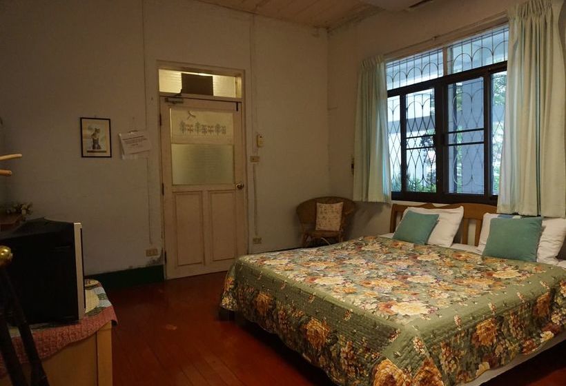 فندق Baan Rub Aroon Guesthouse