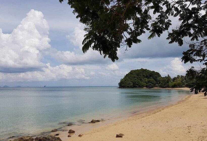 هتل Bann Anattaya Koh Yao Noi