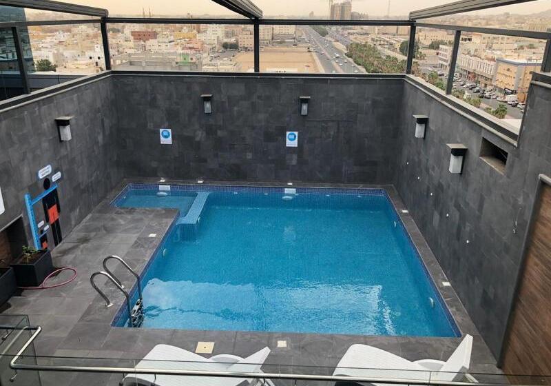 فندق Bram Suites