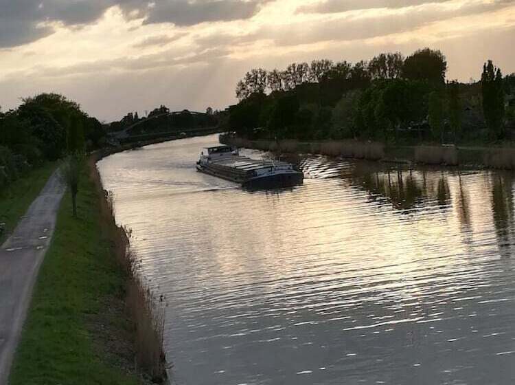 هتل City Center Suites Hannover