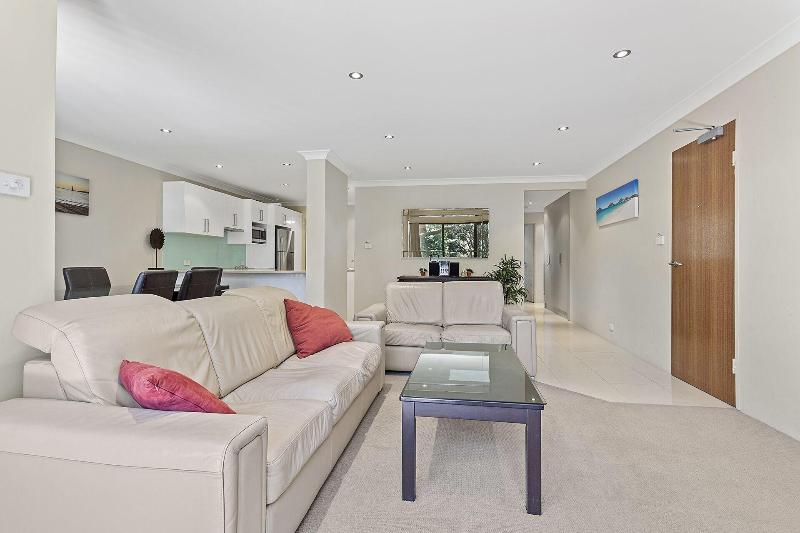فندق Gowrie Ave, Bay Parklands, Unit 62, 2, Tristani