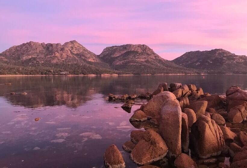 فندق Gumnut Cottage