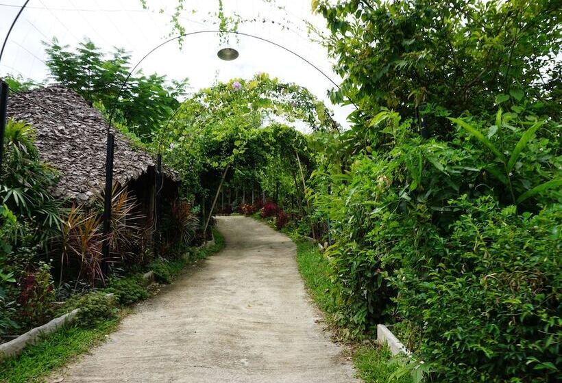 هتل Jiang Lha Village